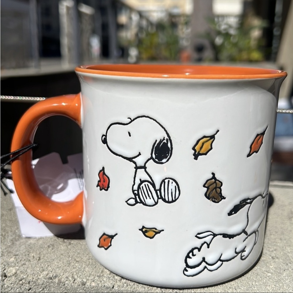 Fall Peanuts SNOOPY Mug “Fall leaves”
